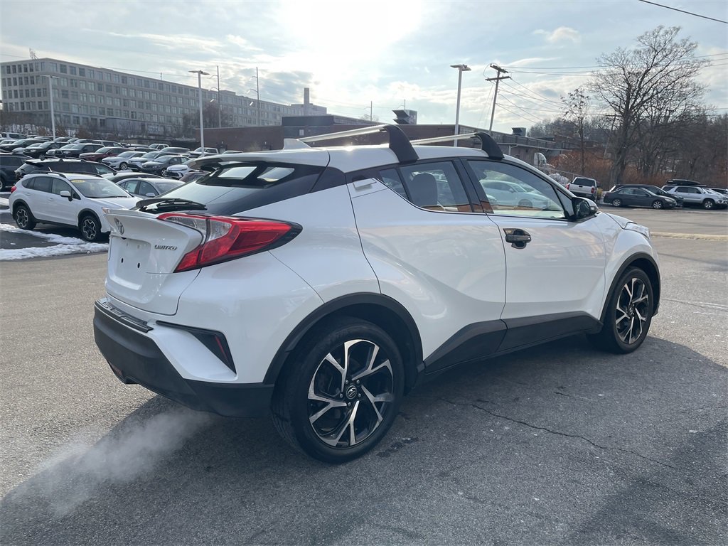 Used 2019 Toyota C-HR Limited image 8