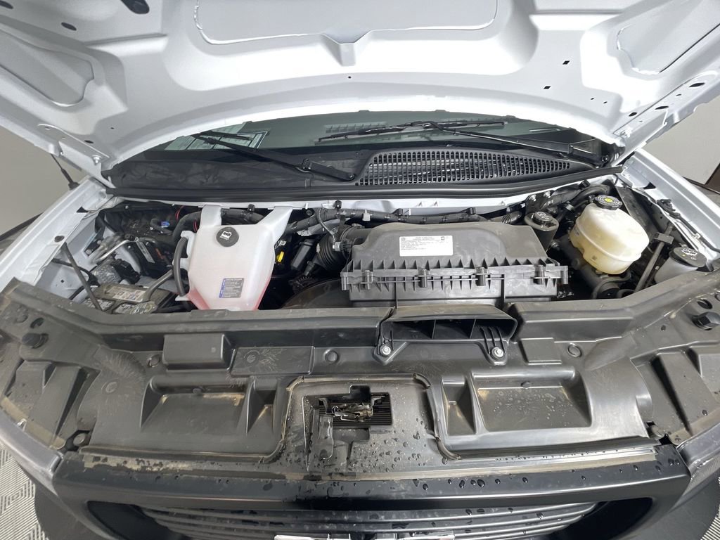 New 2025 GMC Savana 3500 Extended w/ Driver Convenience Package image 26