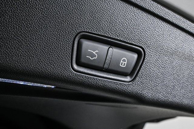 New 2025 Maserati Grecale Folgore AWD/4WD image 33