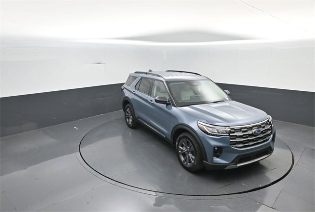 New 2025 Ford Explorer Active w/ Active Comfort Package image 18