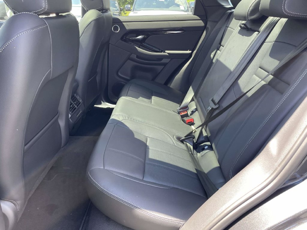 New 2026 Land Rover Range Rover Evoque Hoxton AWD/4WD image 17