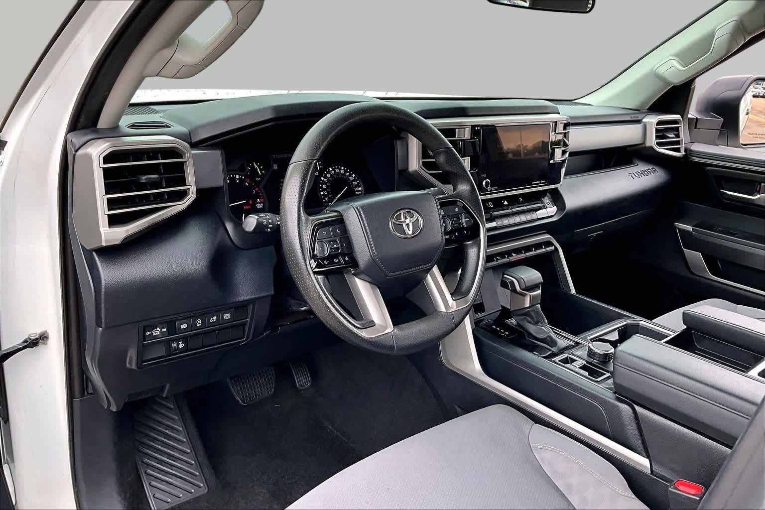 Used 2023 Toyota Tundra SR5 AWD/4WD image 17