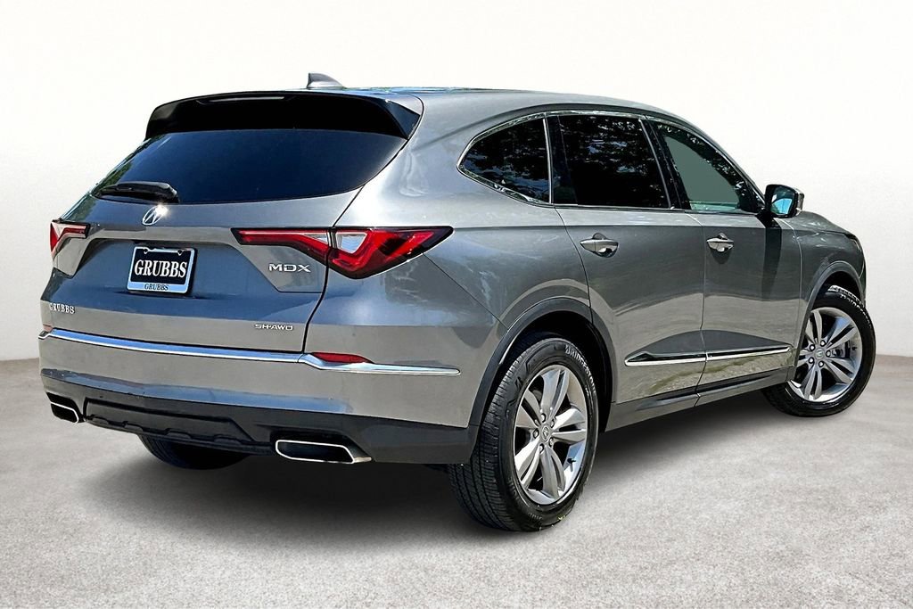 Used 2023 Acura MDX SH-AWD image 2