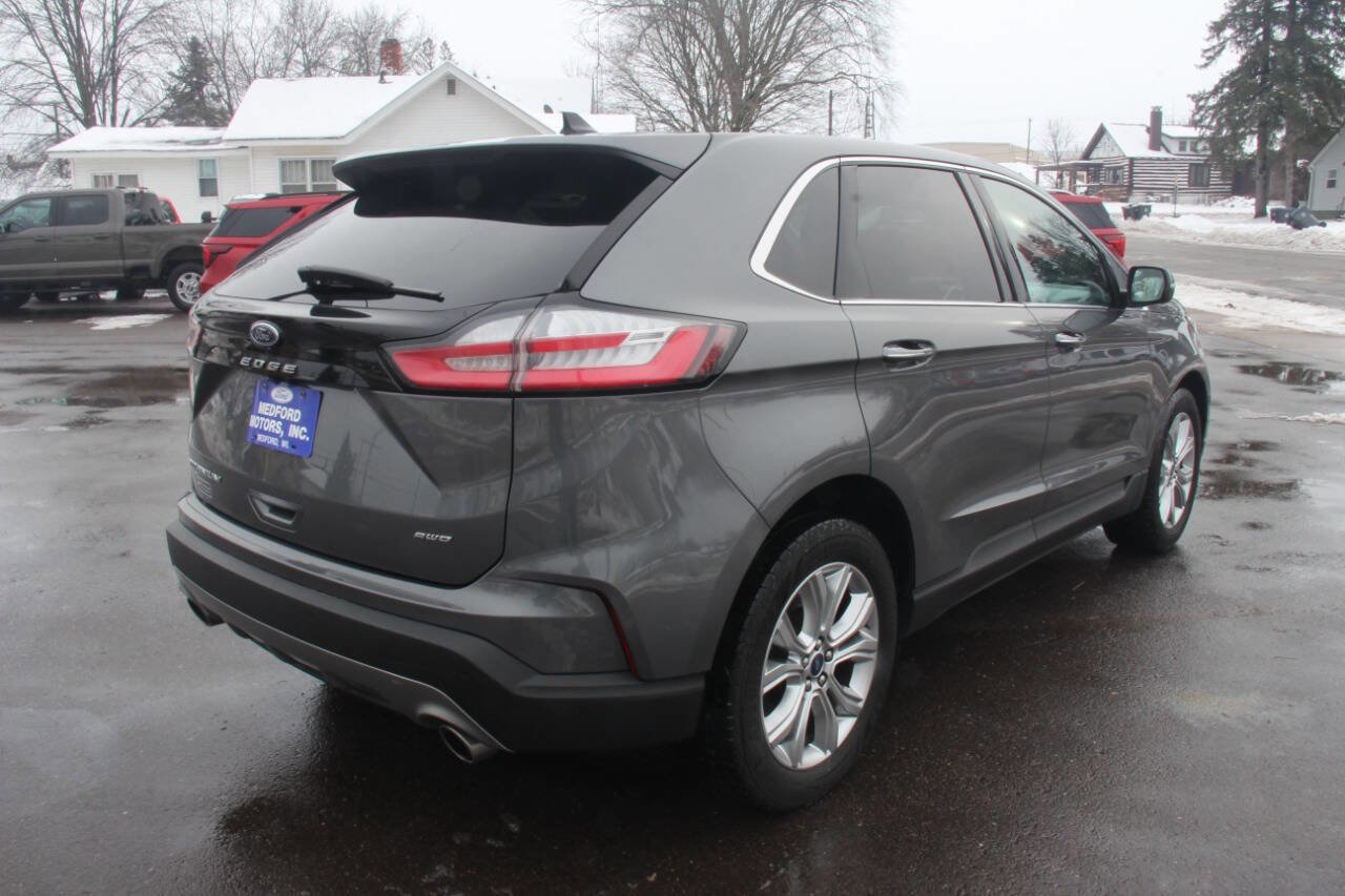 Used 2022 Ford Edge Titanium w/ Equipment Group 301A AWD/4WD image 5