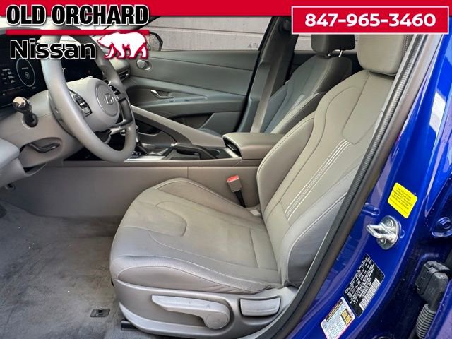Used 2024 Hyundai Elantra SEL FWD image 9