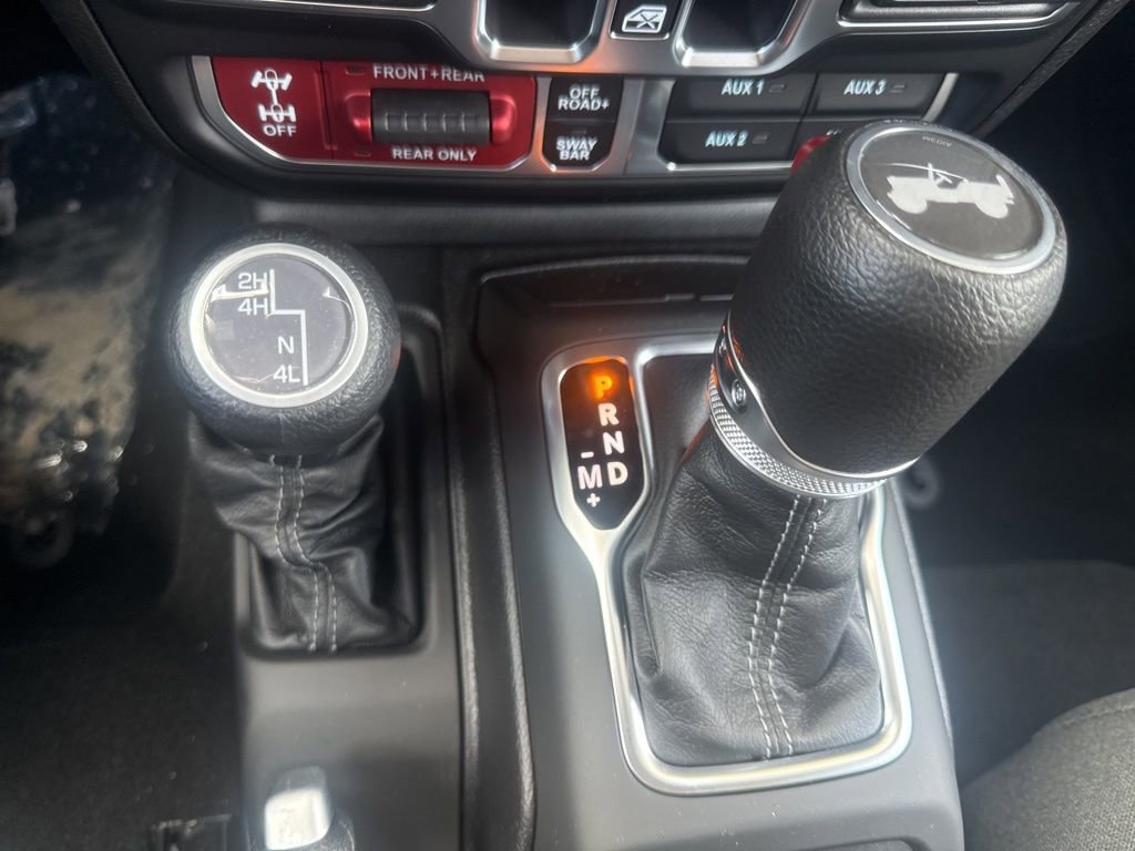 New 2026 Jeep Wrangler Rubicon w/ Xtreme 35 Tire Package image 24