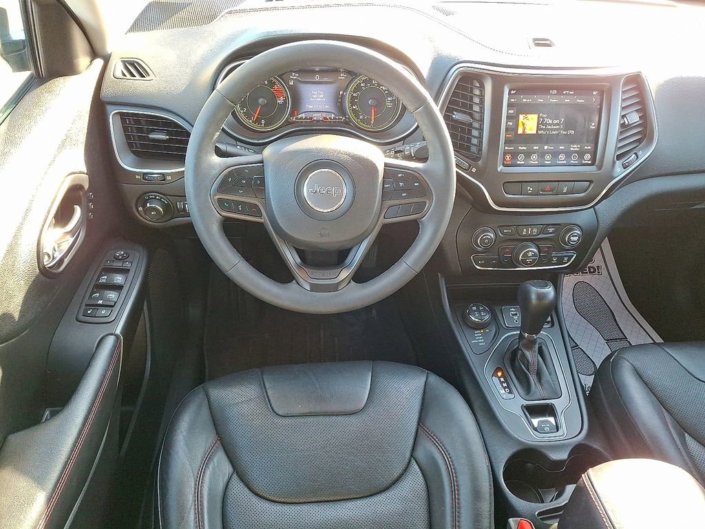 Used 2021 Jeep Cherokee Trailhawk w/ Premium Leather Package image 2