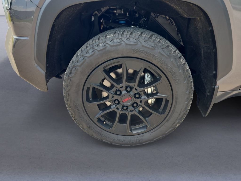 Used 2022 Toyota Tundra Limited w/ TRD Off-Road Package AWD/4WD image 10