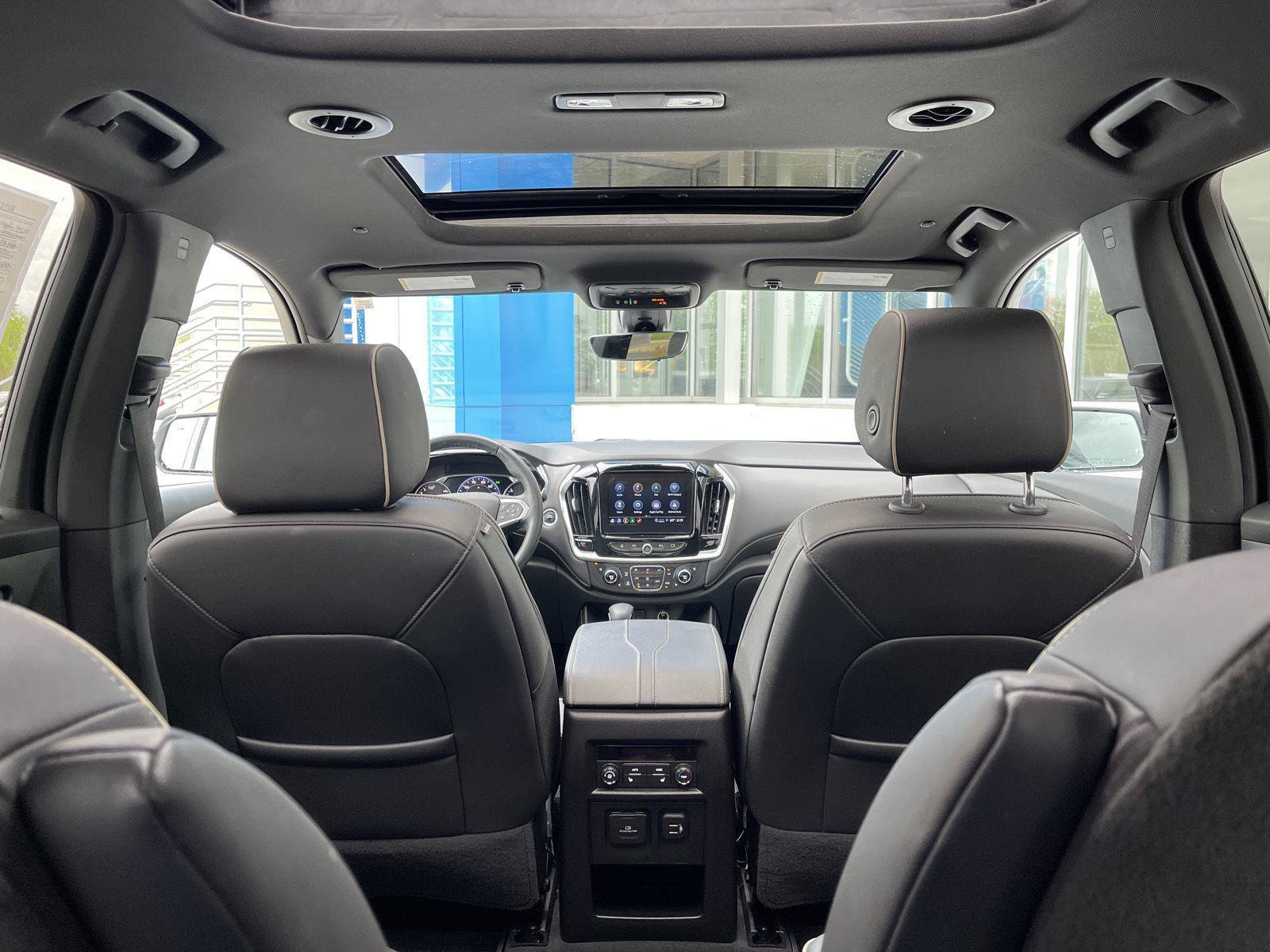 Used 2023 Chevrolet Traverse Premier w/ LPO, Floor Liner Package AWD/4WD image 48