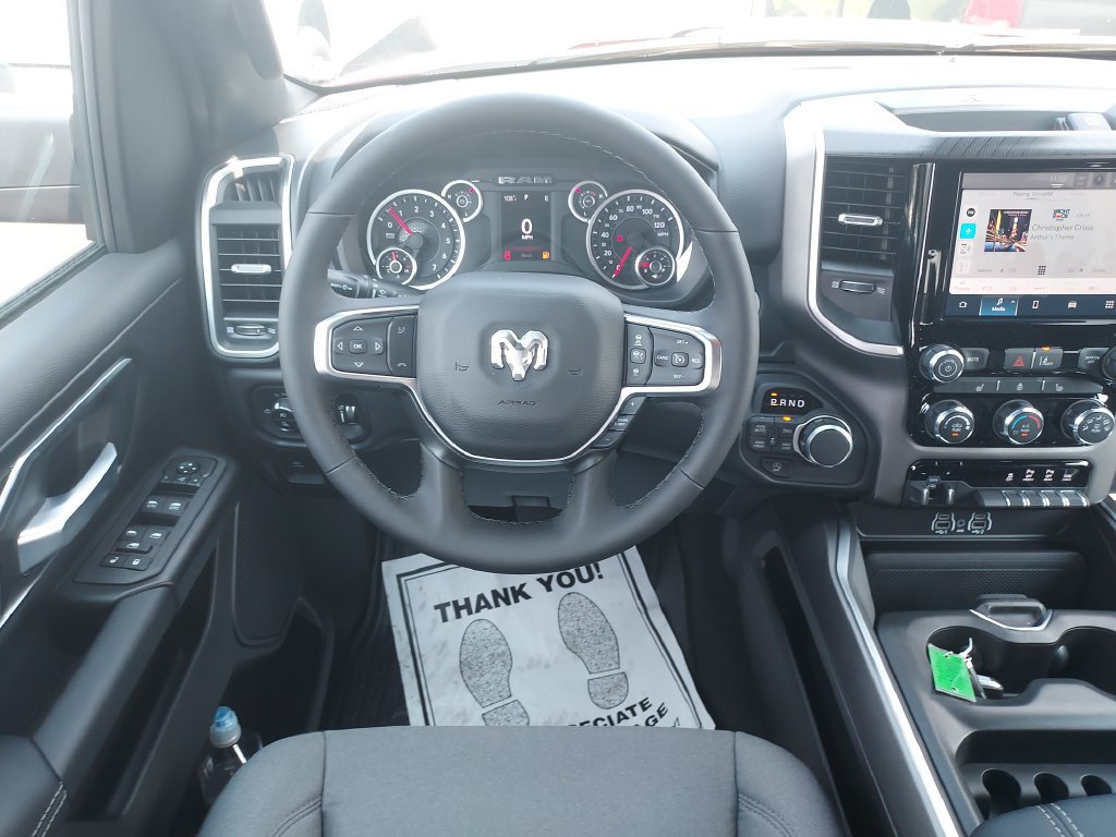 New 2026 RAM 1500 Big Horn AWD/4WD image 16