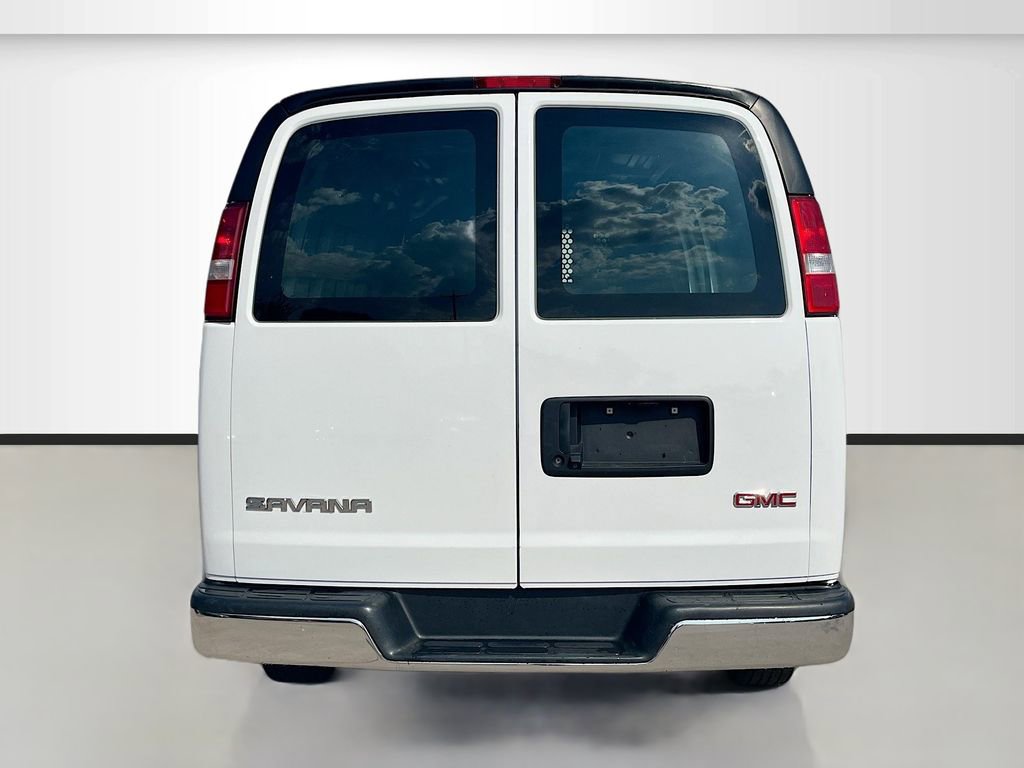 Used 2022 GMC Savana 2500 w/ Driver Convenience Package RWD image 6