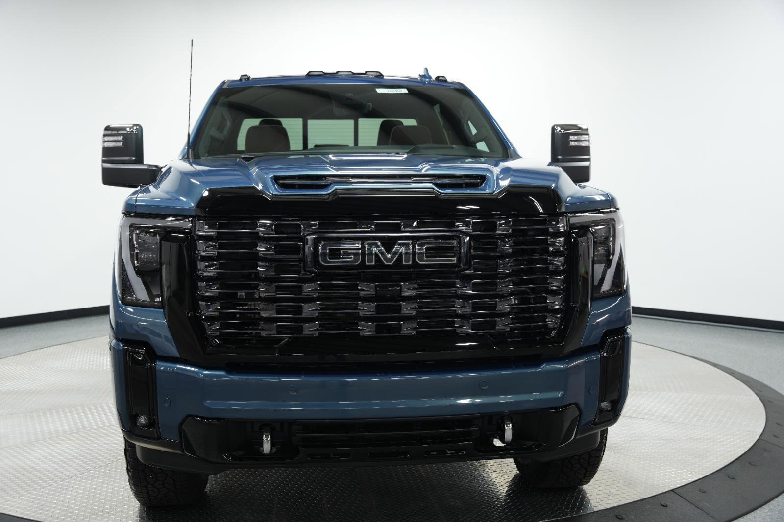 New 2026 GMC Sierra 2500 Denali Ultimate image 2