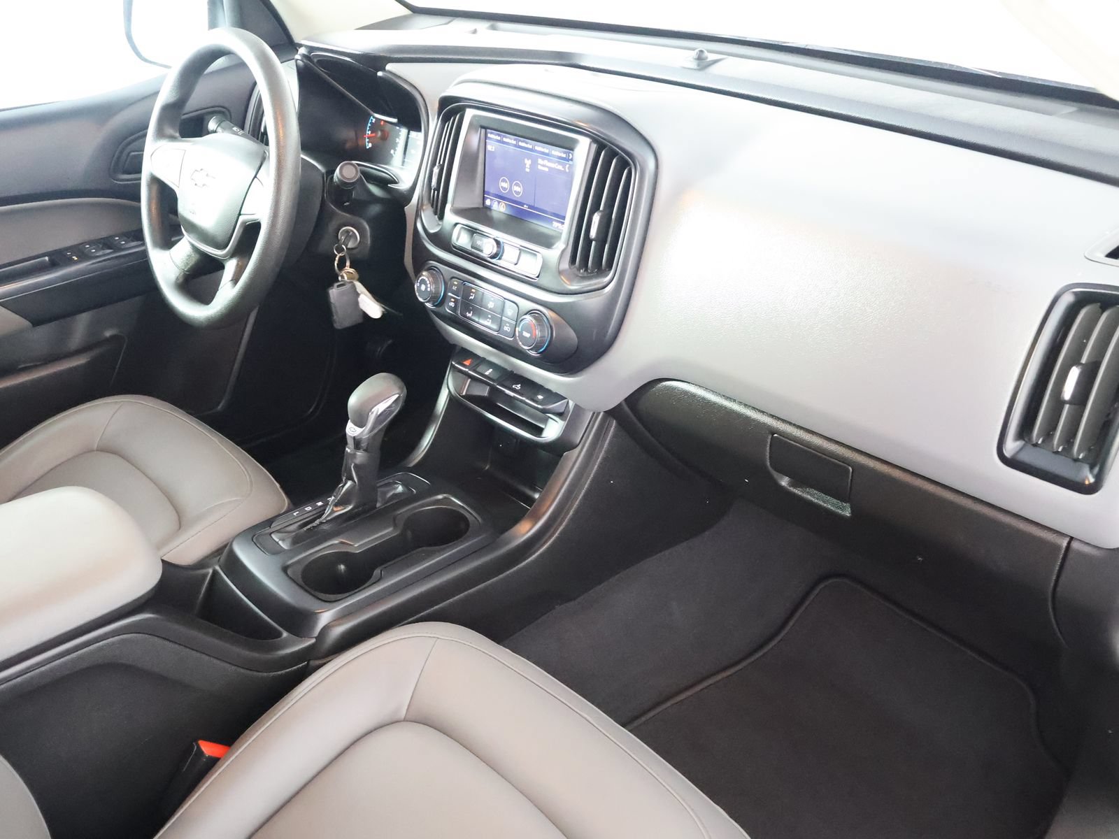 Used 2022 Chevrolet Colorado W/T w/ WT Convenience Package AWD/4WD image 47
