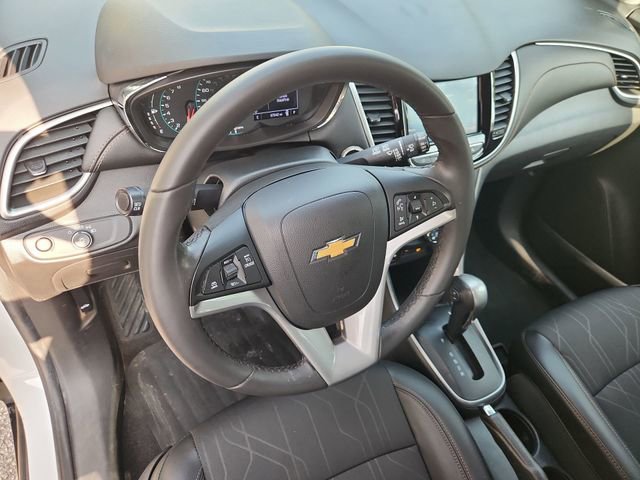 Used 2020 Chevrolet Trax LT w/ LT Convenience Package FWD image 10