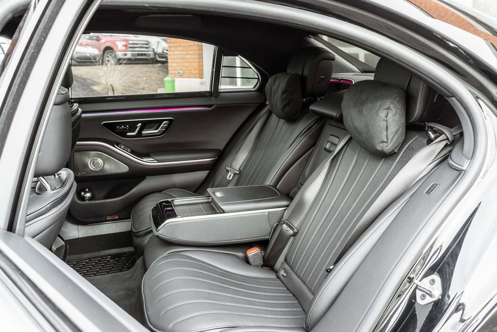 Used 2022 Mercedes-Benz S 500 4MATIC image 36