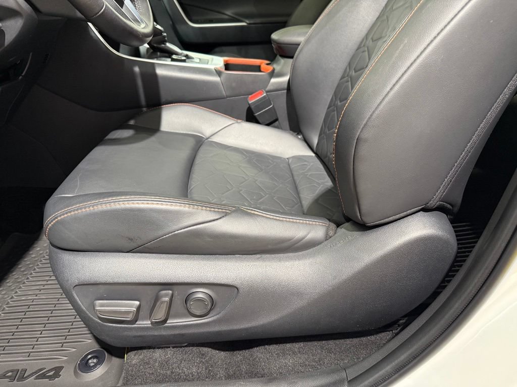 Used 2024 Toyota RAV4 Adventure AWD/4WD image 14