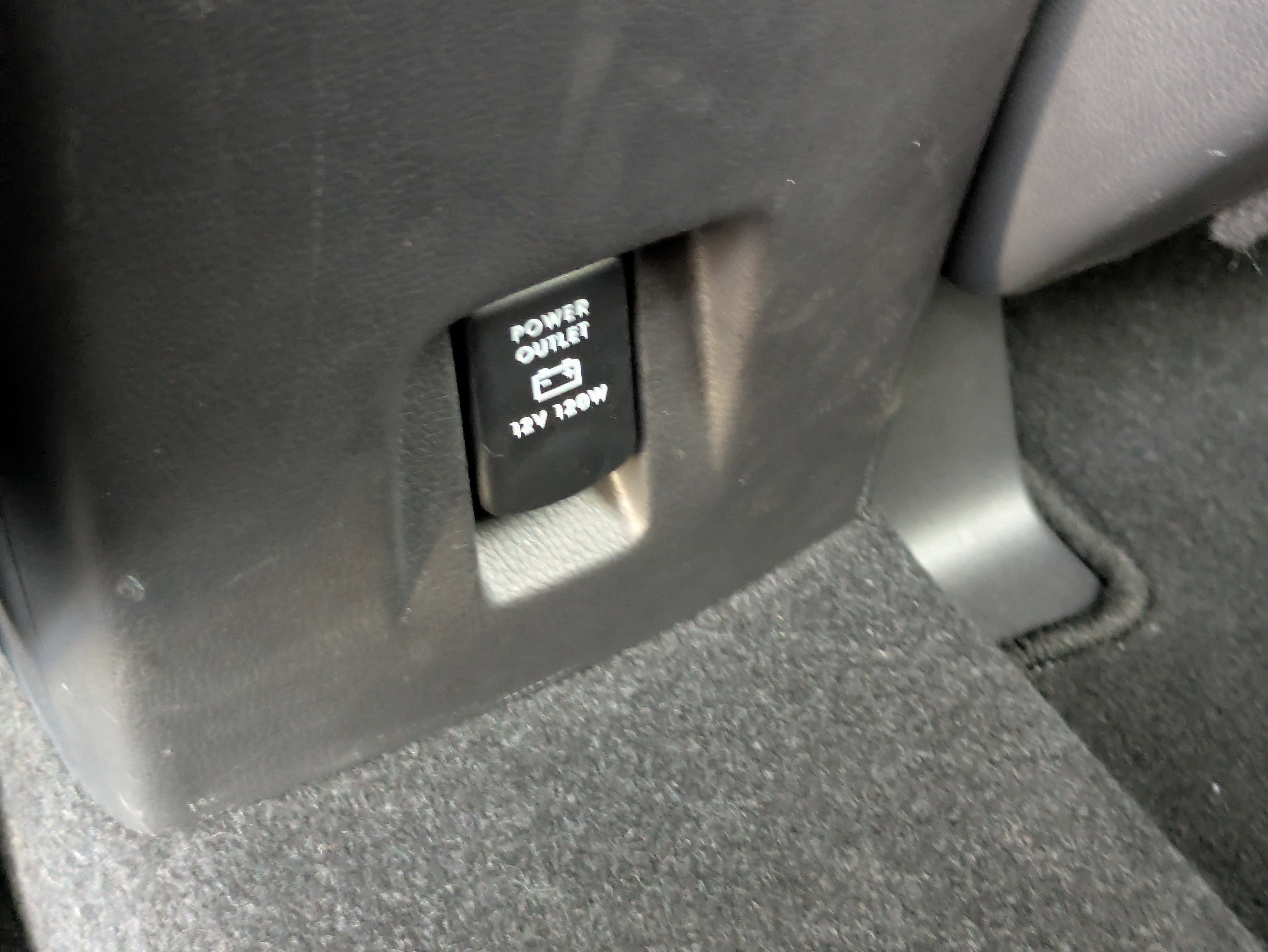 Used 2018 Mitsubishi Eclipse Cross LE image 15