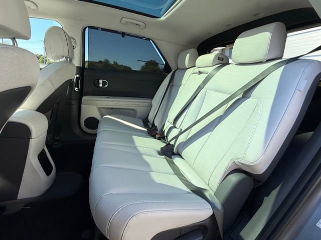 Used 2024 Hyundai Ioniq 5 Limited image 22