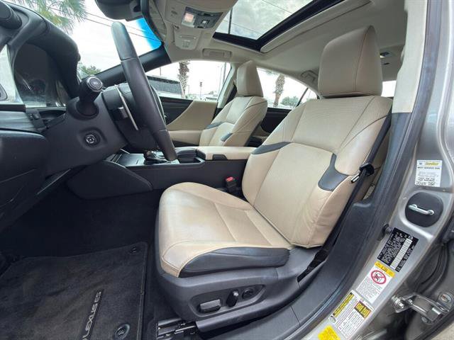 Used 2019 Lexus ES 350 w/ Premium Package FWD image 10