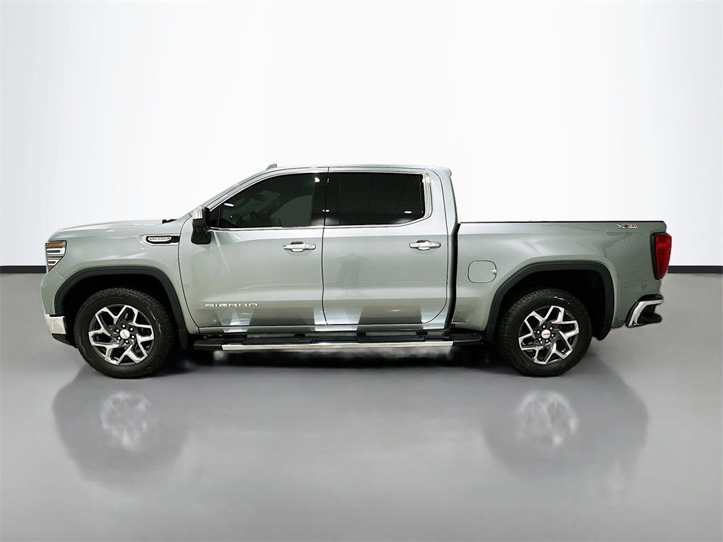 Used 2025 GMC Sierra 1500 SLT image 4