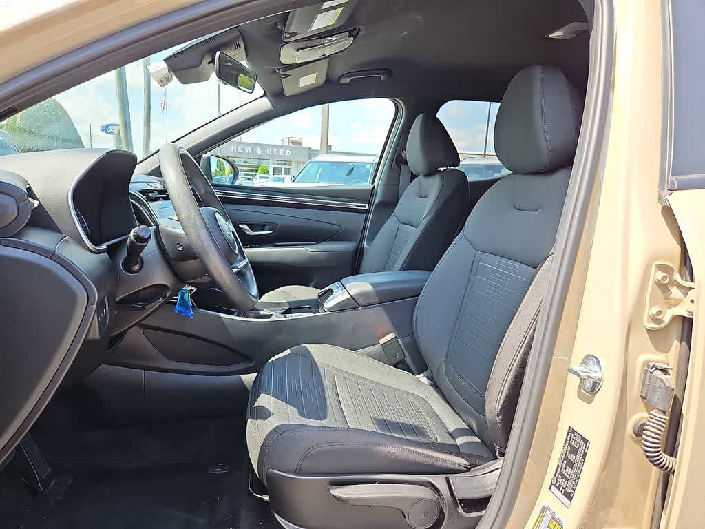 Used 2024 Hyundai Santa Cruz SE AWD/4WD image 13