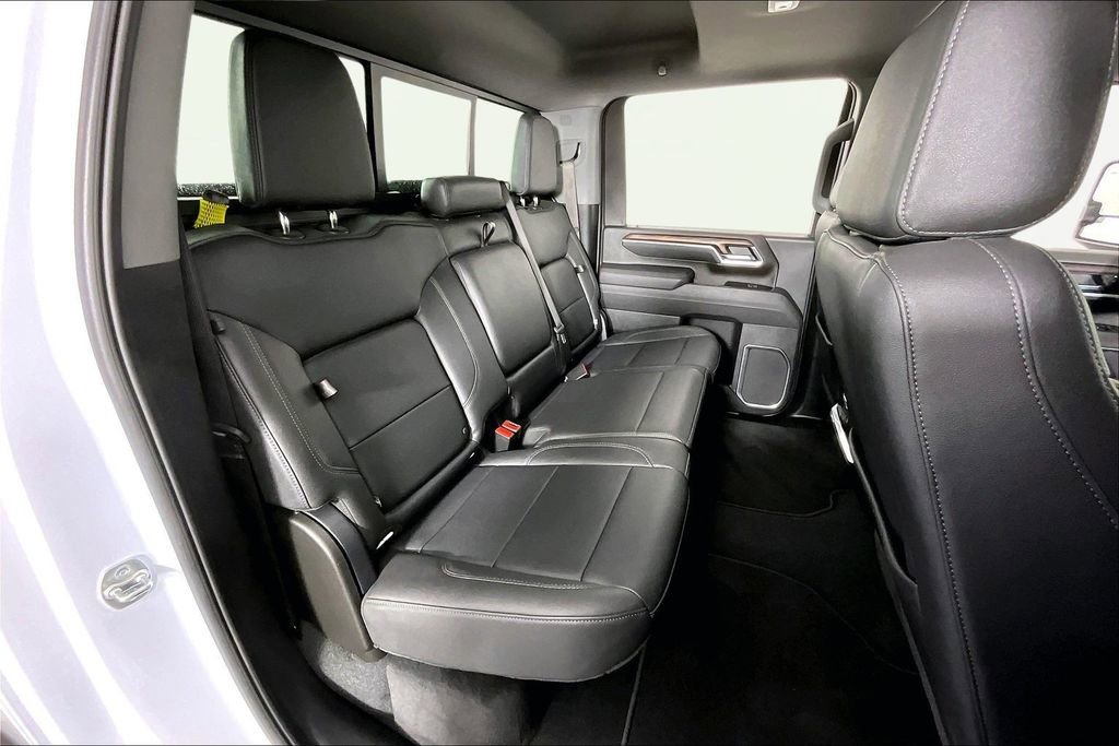 Used 2025 GMC Sierra 2500 SLT w/ SLT Premium Package AWD/4WD image 26