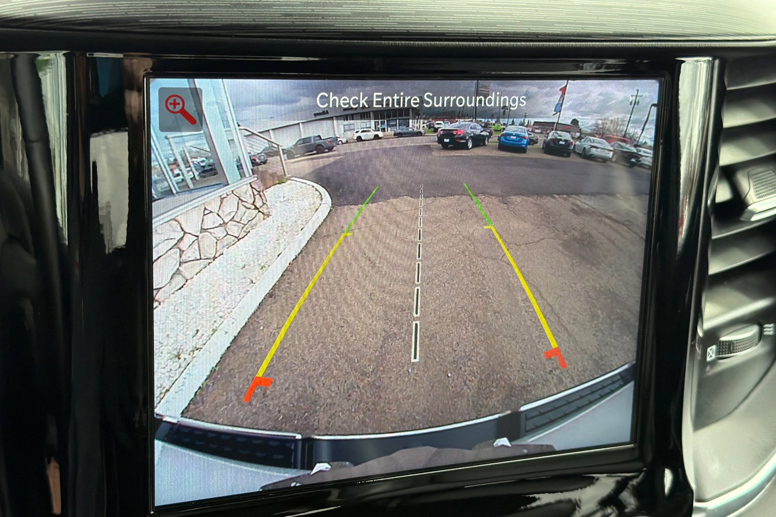 Used 2024 RAM 1500 Laramie image 18