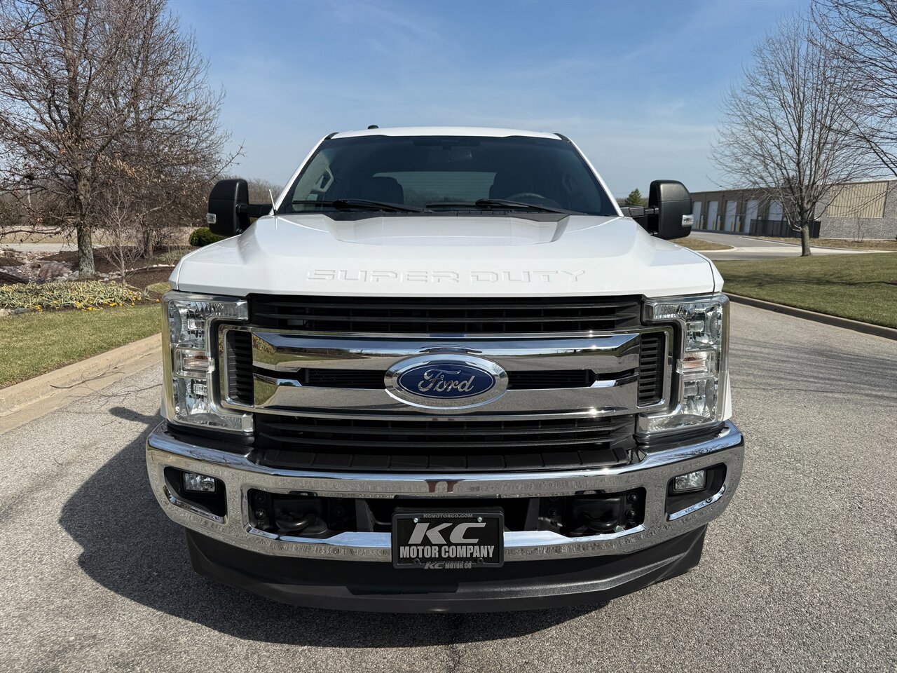 Used 2018 Ford F250 XLT w/ XLT Value Package AWD/4WD image 3