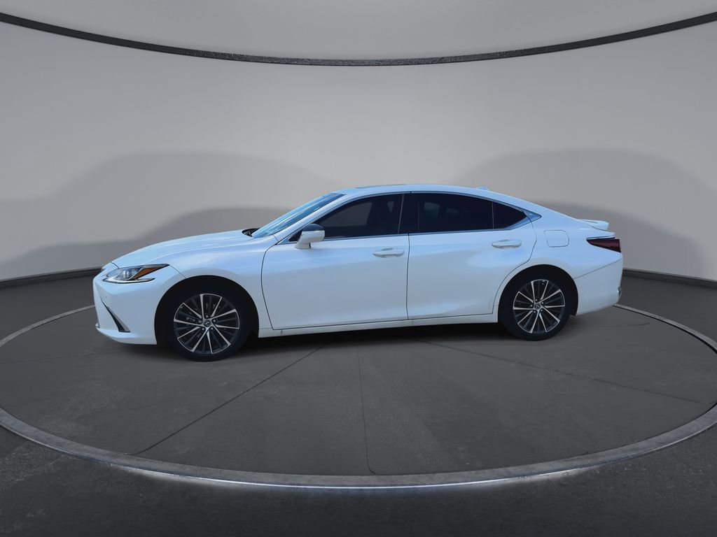 Used 2024 Lexus ES 300h w/ Premium Package FWD image 5