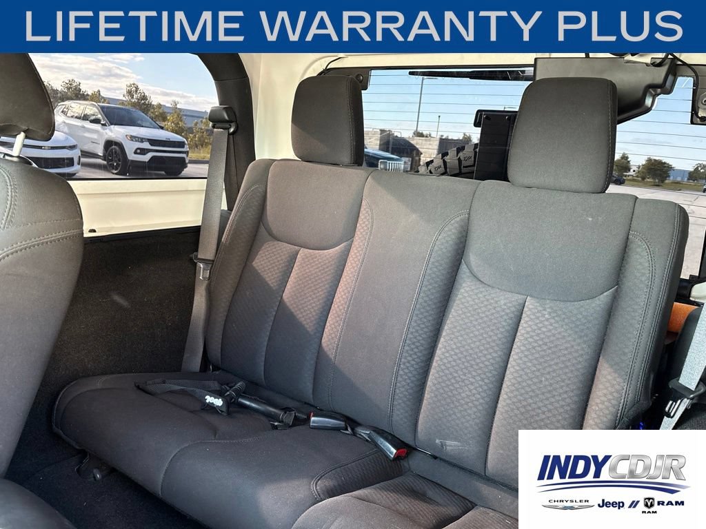 Used 2017 Jeep Wrangler Sport AWD/4WD image 9