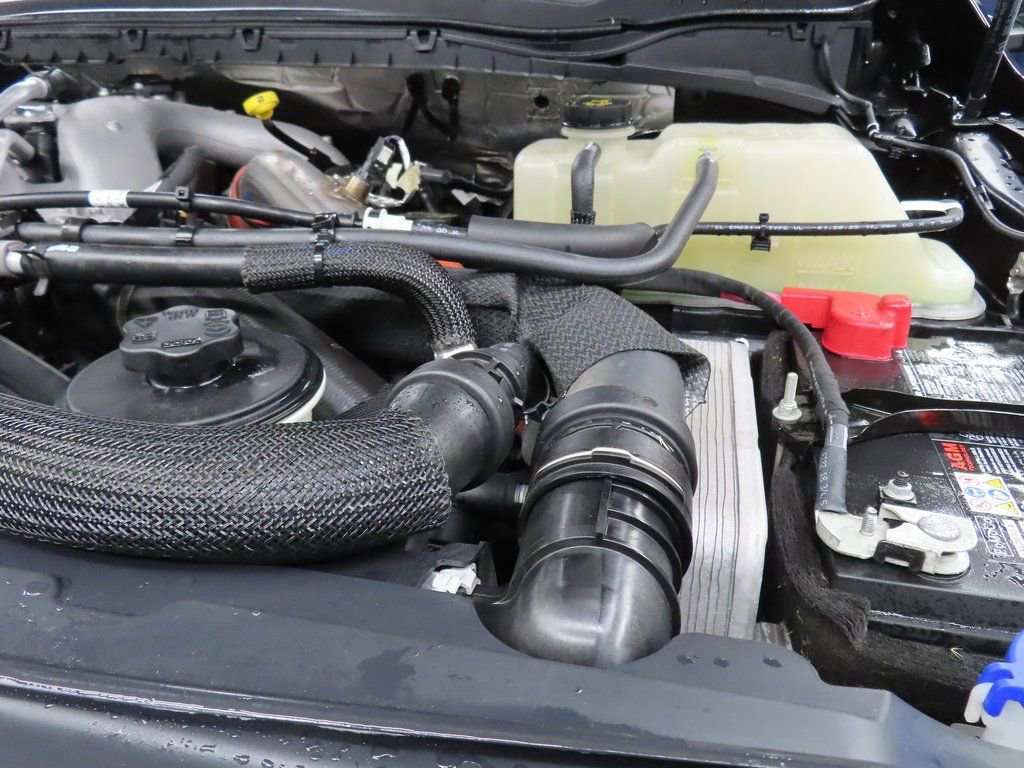 Used 2025 Ford F250 4x4 Crew Cab Super Duty image 36