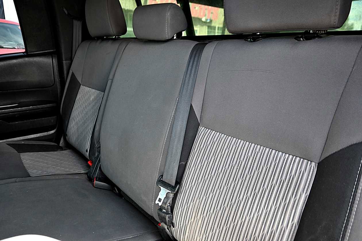 Used 2016 Toyota Tundra SR w/ Tow Package image 13