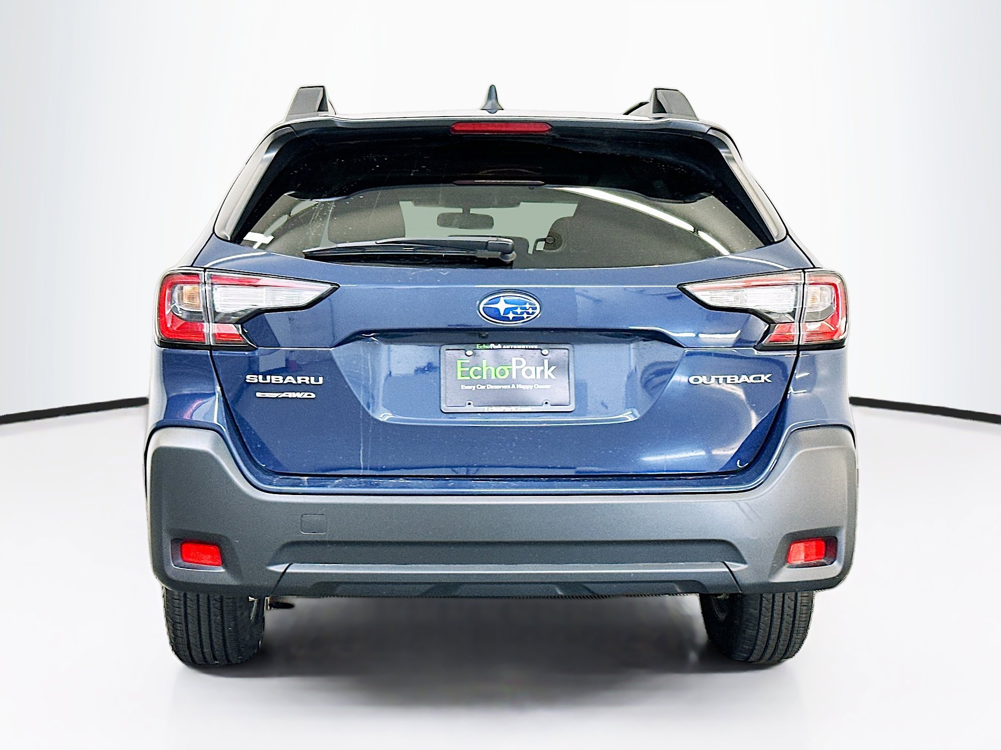 Used 2025 Subaru Outback Premium image 7