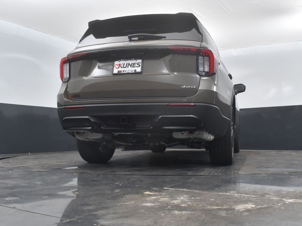 New 2026 Ford Explorer ST-Line image 45