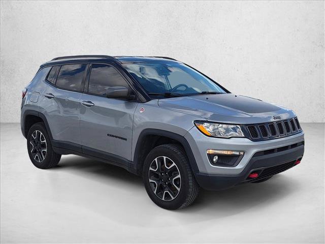 Used 2019 Jeep Compass Trailhawk AWD/4WD image 3