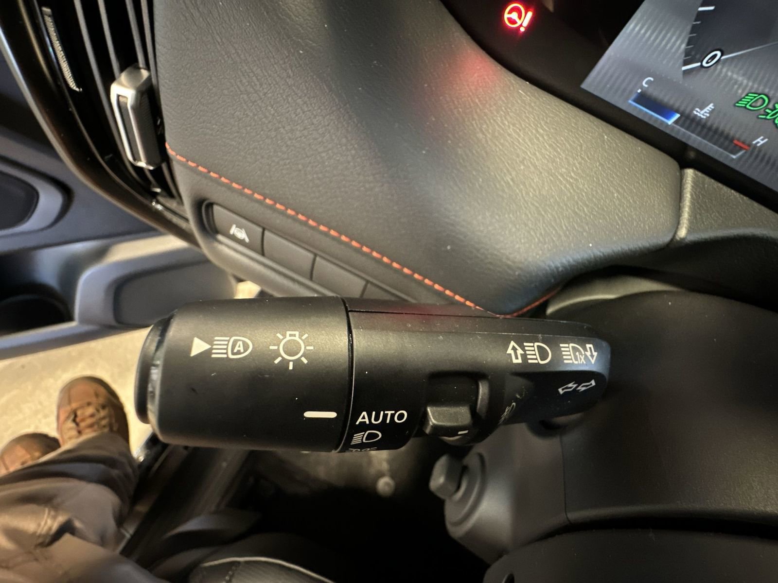 New 2026 Nissan Armada PRO-4X image 16