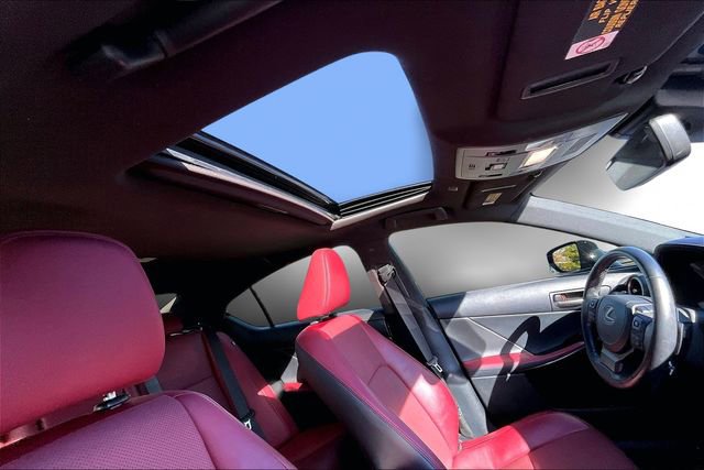 Used 2021 Lexus IS 300 w/ Comfort Package image 19