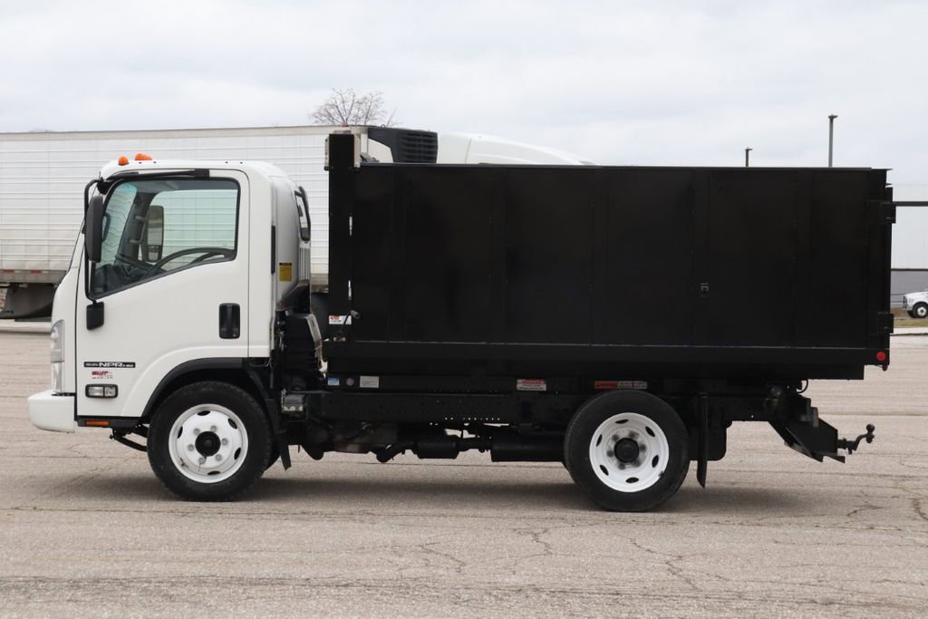 Used 2020 Isuzu NPR image 5