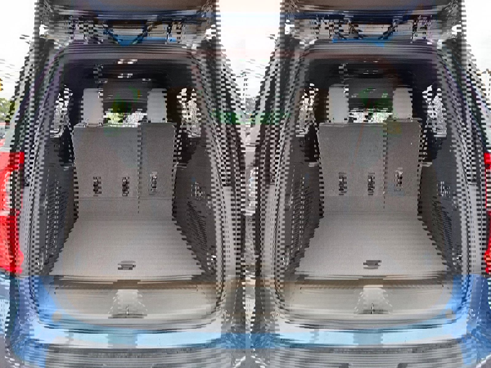 New 2026 GMC Yukon XL Elevation image 4