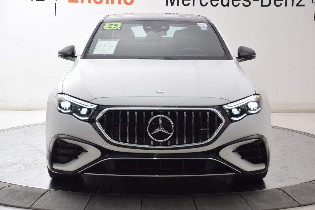 Used 2025 Mercedes-Benz E 53 AMG e 4MATIC Sedan image 9