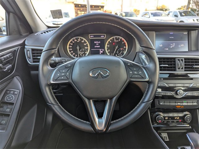 Used 2019 INFINITI QX30 image 16