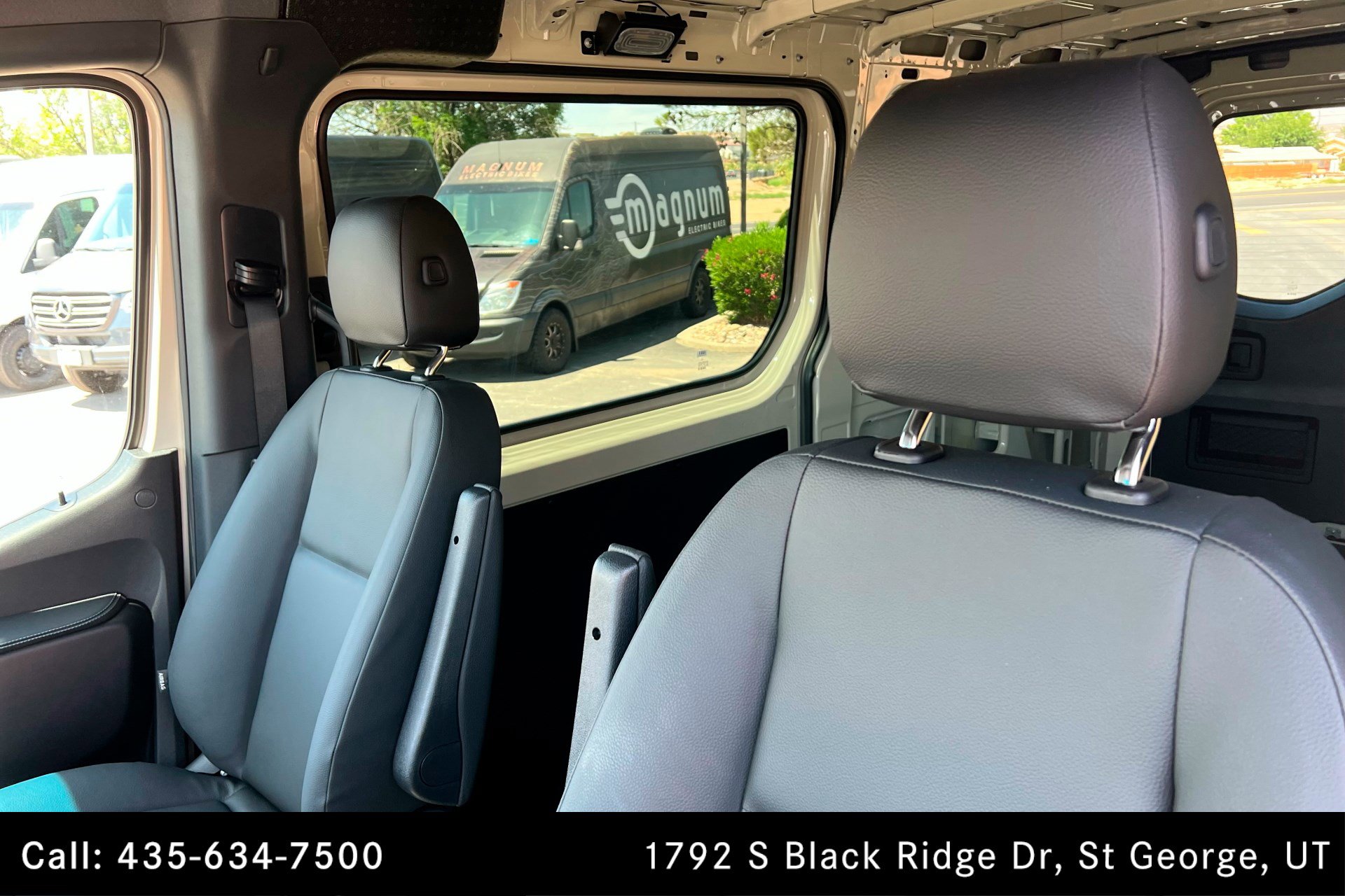 Used 2025 Mercedes-Benz Sprinter 2500 image 16