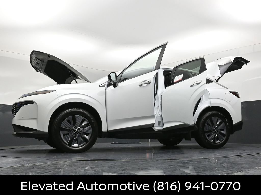 Certified 2025 Nissan Murano SL AWD/4WD image 39