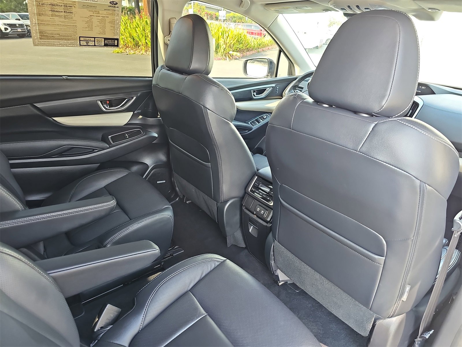 Used 2022 Subaru Ascent Limited w/ Technology Package image 11