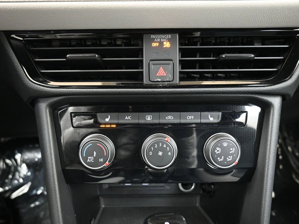 New 2026 Volkswagen Taos S image 32