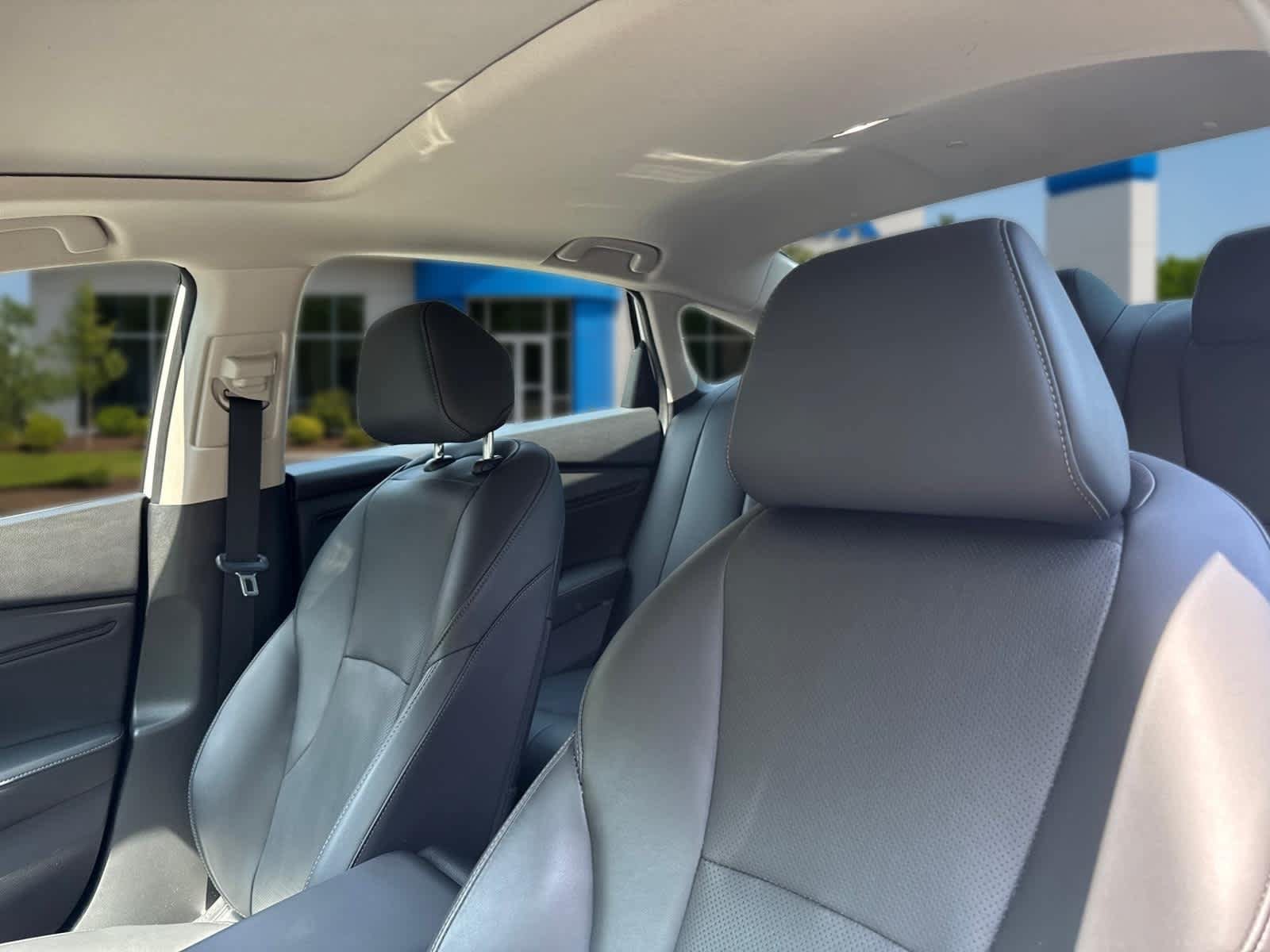 Used 2023 Honda Accord Touring image 15