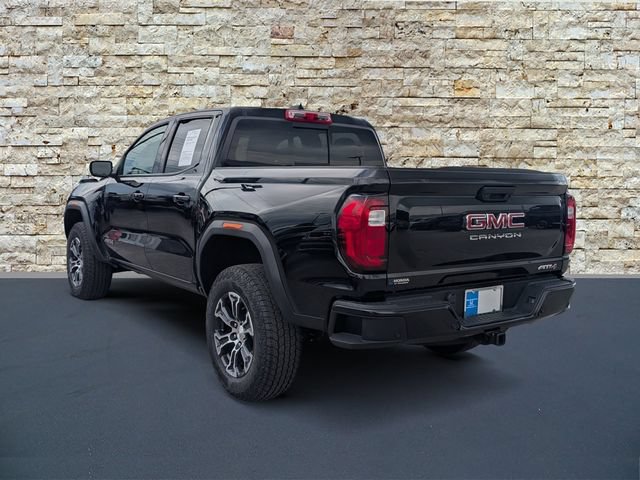 Used 2025 GMC Canyon AT4 w/ Technology Plus Package AWD/4WD image 4