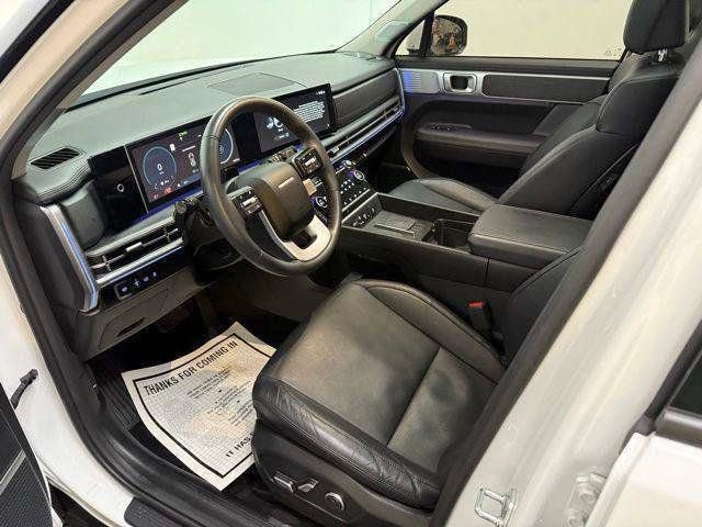 Used 2025 Hyundai Santa Fe Limited image 19