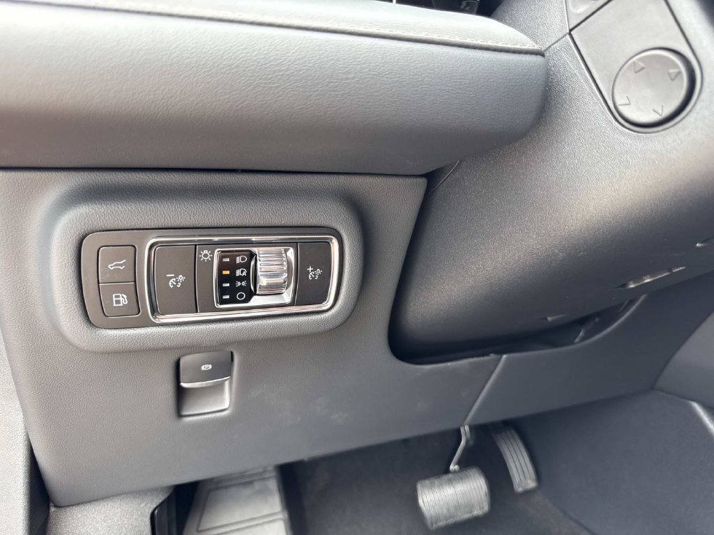 New 2026 Lincoln Nautilus Premier w/ Equipment Group 102A AWD/4WD image 32