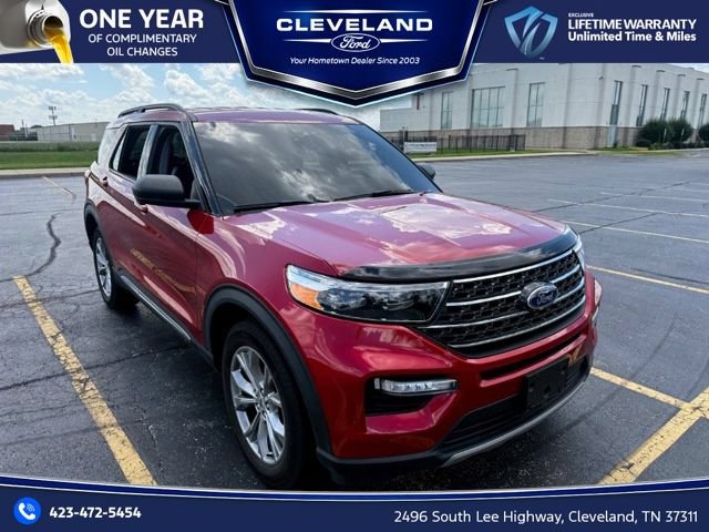 Certified 2022 Ford Explorer XLT w/ Equipment Group 202A AWD/4WD image 1